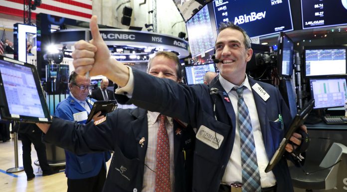 Stocks close higher after Trump announces end to shutdown