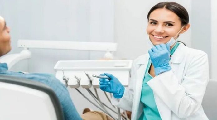 The Gold Standard: Top Dentist in Lahore